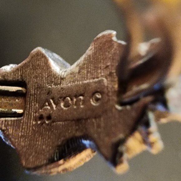 Avon Ribbon Ring - Picture 4 of 7